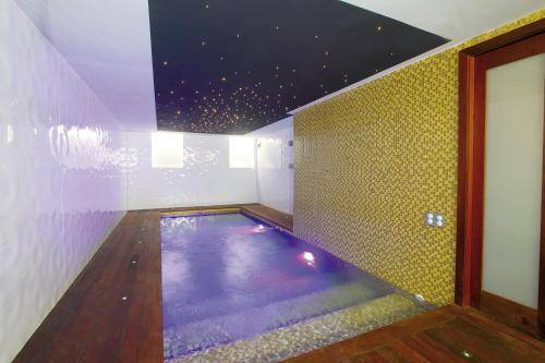 Golden Tulip Cannes Hotel de Paris, Cannes