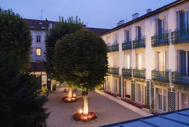 Oceania Le Jura Dijon, Dijon