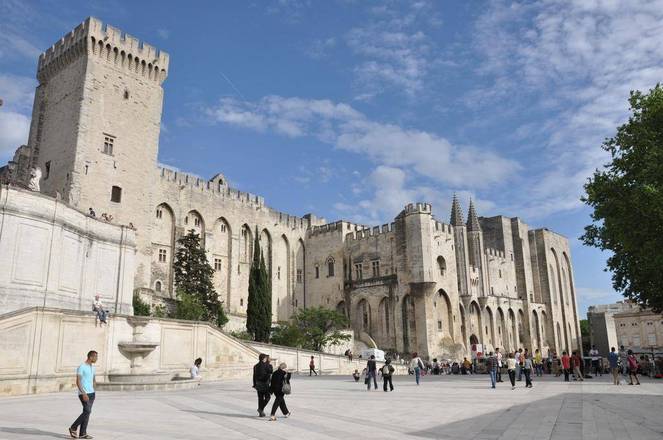 Le Magnan, Avignon