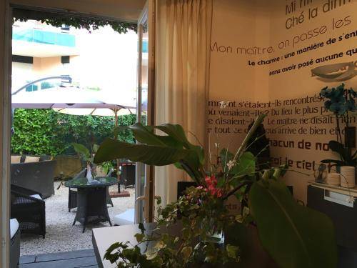 Idéal Séjour - Hôtel de charme et atypique, Cannes