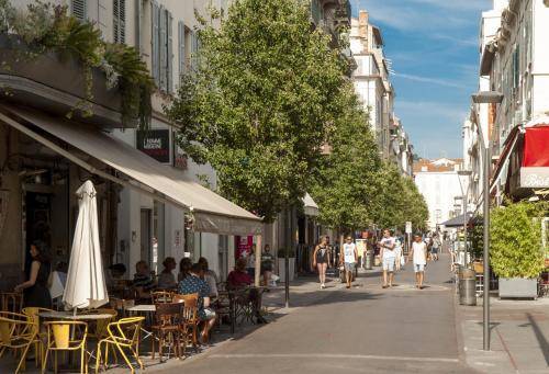 Hôtel P.L.M., Cannes