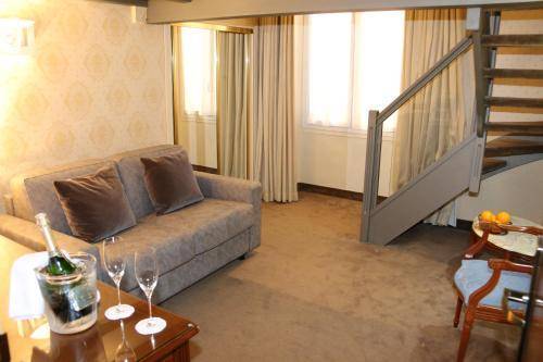 Golden Tulip Cannes Hotel de Paris, Cannes