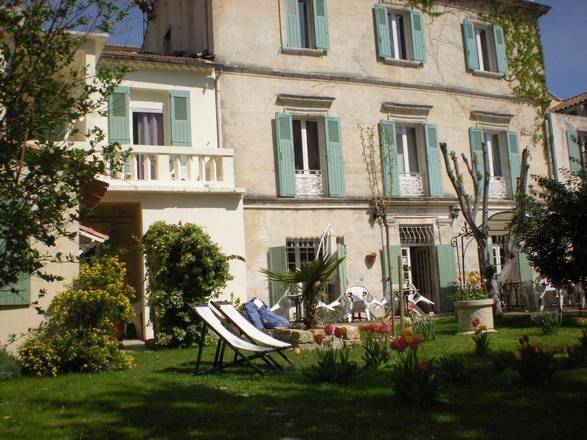 Au Saint Roch - Hôtel et Jardin, Avignon