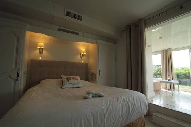 Hôtel de Provence, Cannes