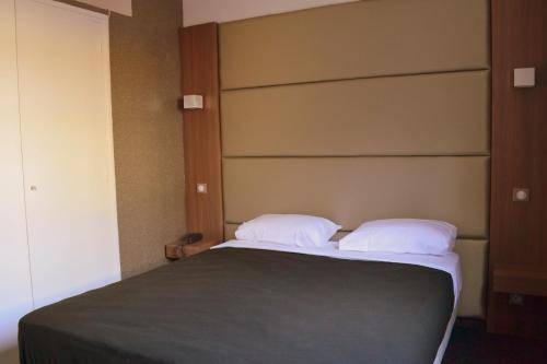 Hotel Schtak, Cannes