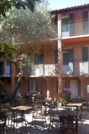 Le Magnan, Avignon