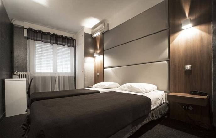 Hotel Schtak, Cannes