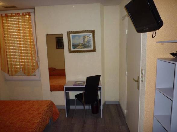 Appia Hotel, Cannes